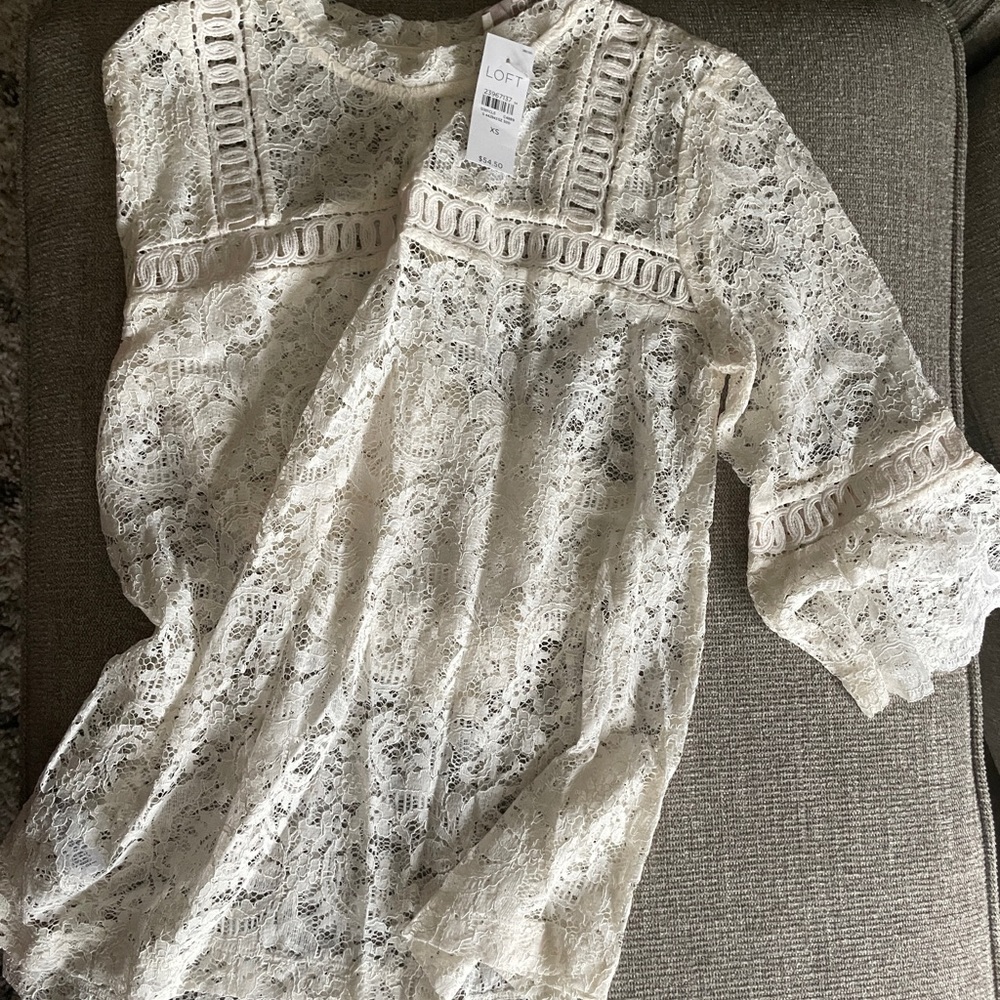 Women’s blouse never worn tags